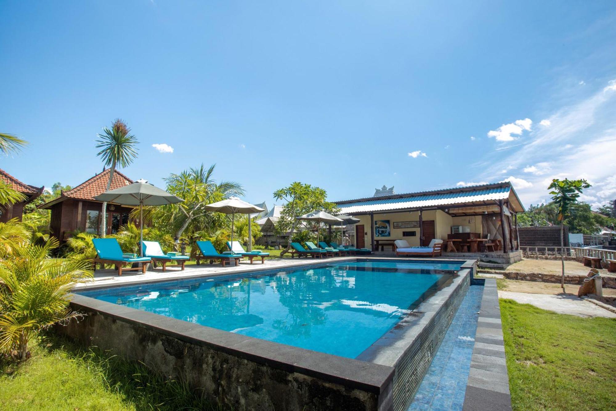 D'muncuk Huts Lembongan