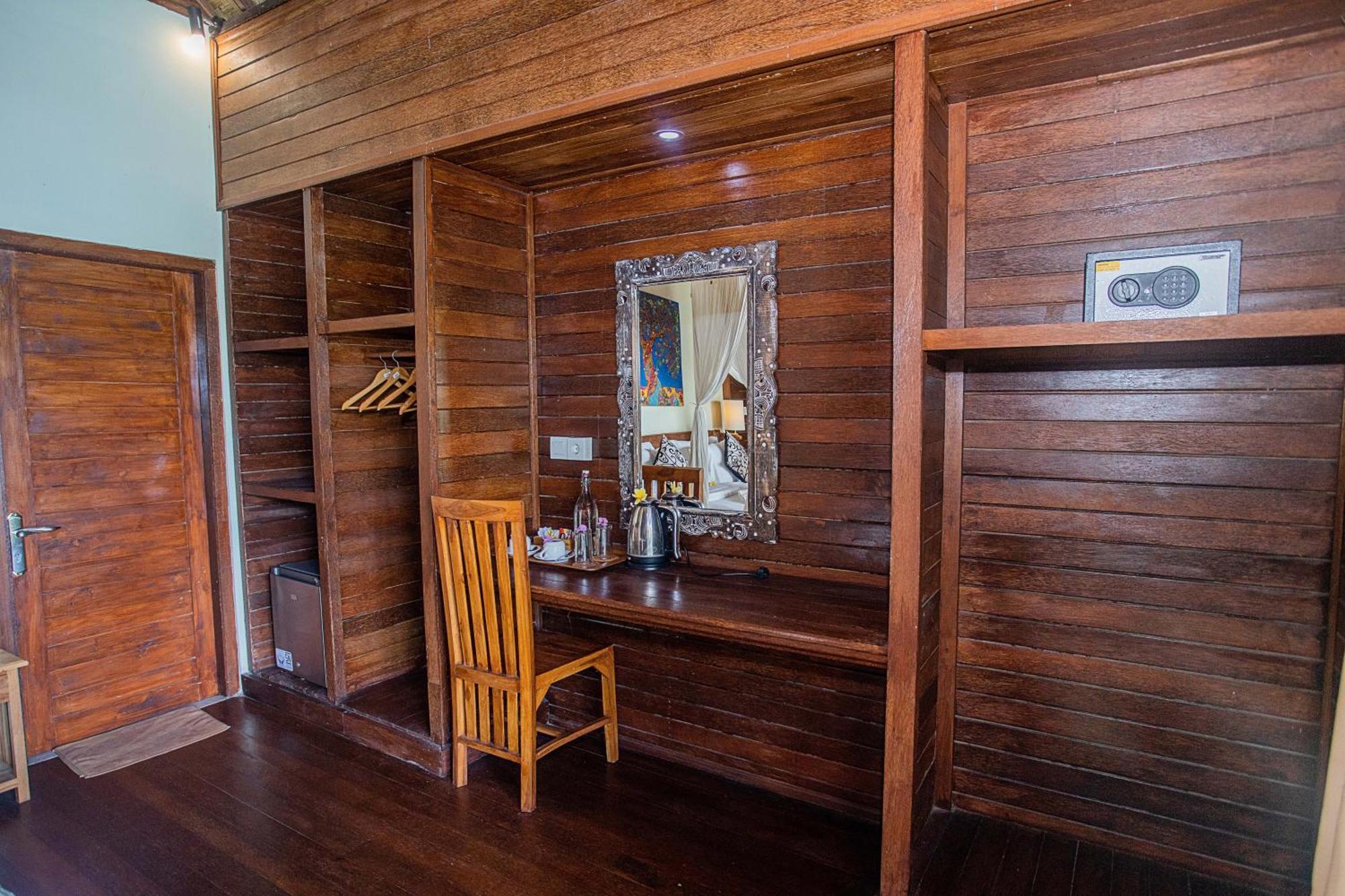 Hotel D'muncuk Huts Lembongan Nusa Lembongan