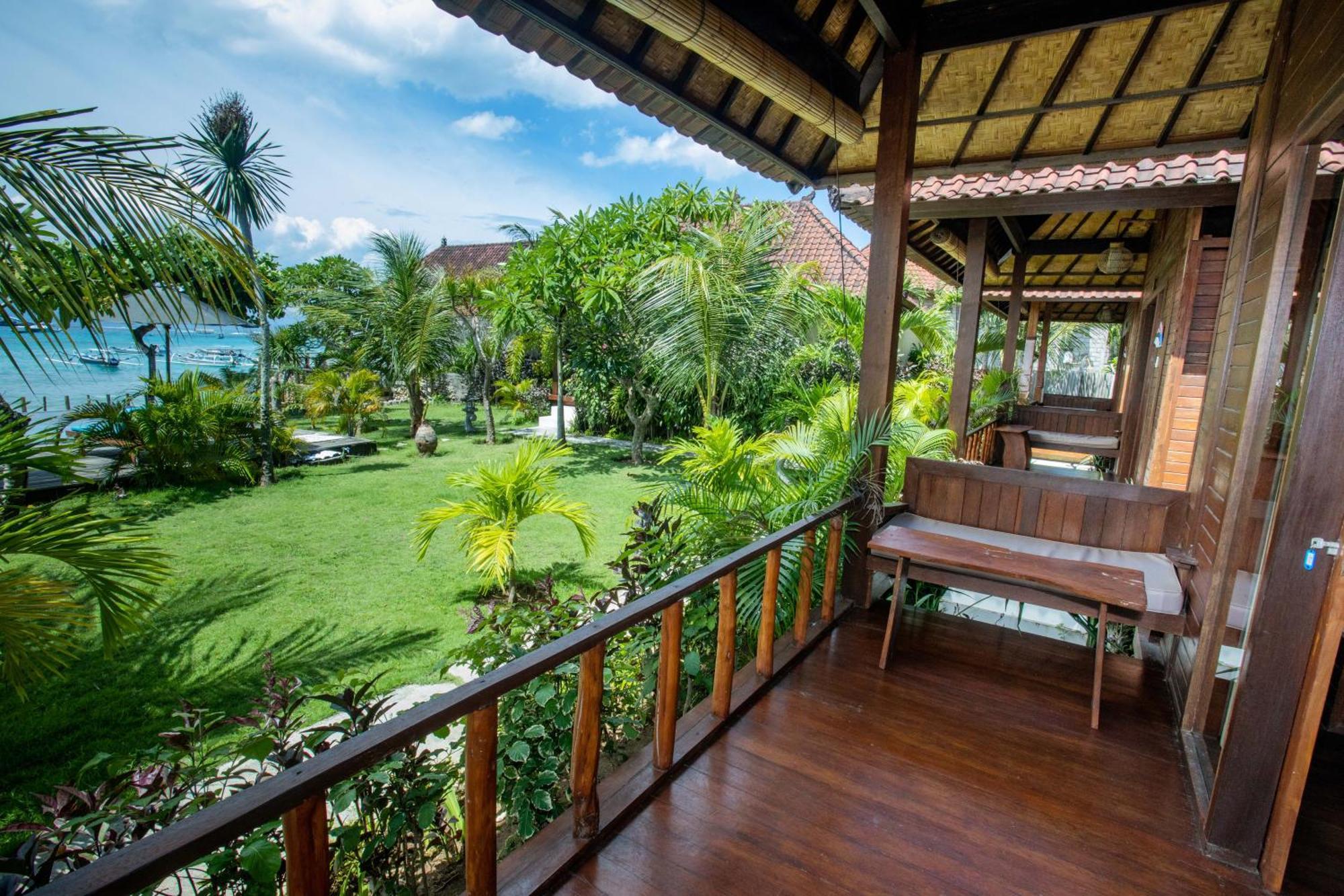 Hotel D'muncuk Huts Lembongan Nusa Lembongan